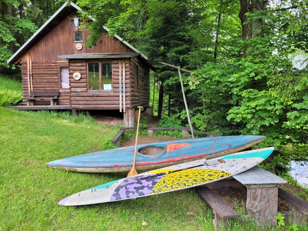 Srub Na Svahu Sjezdovky V Radvanicich Radvanice  Buitenkant foto