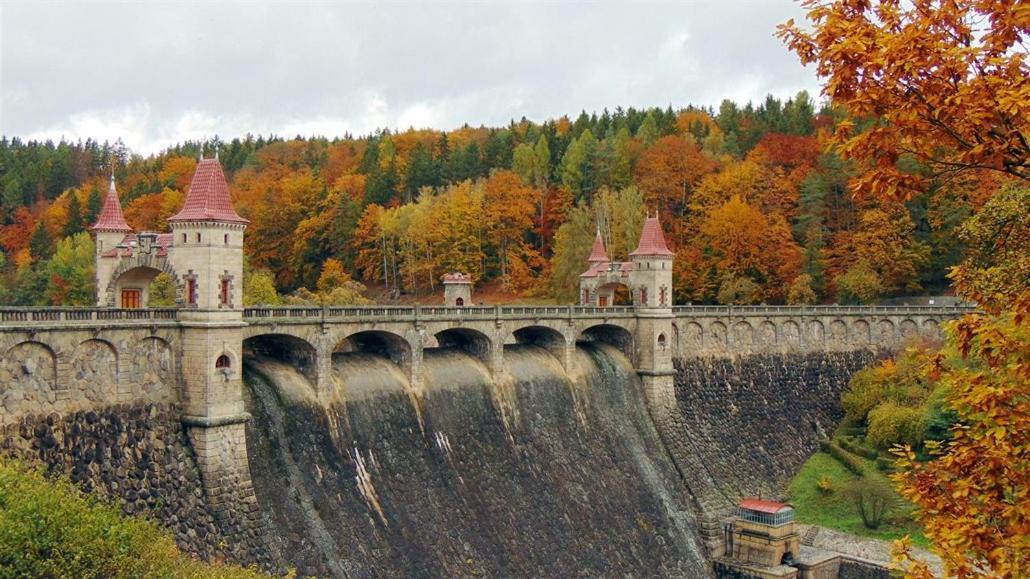 Srub Na Svahu Sjezdovky V Radvanicich Radvanice  Buitenkant foto